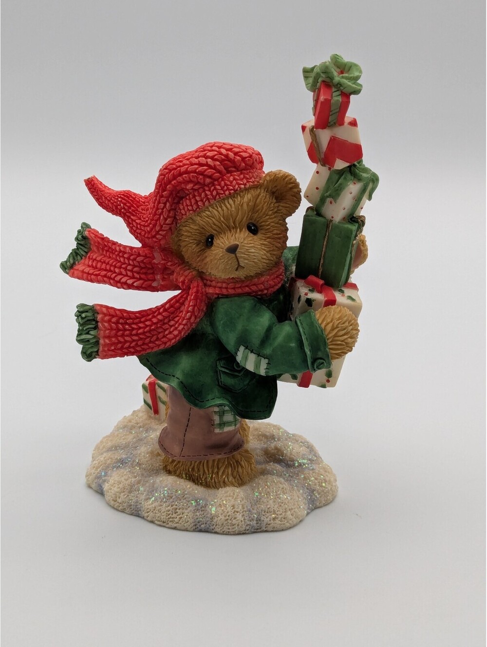 Cherished Teddies Guy I Come Bearing Gifts For Everyone (864285) 2001
